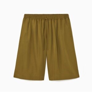 COS Wide-Leg Shorts in Khaki Green